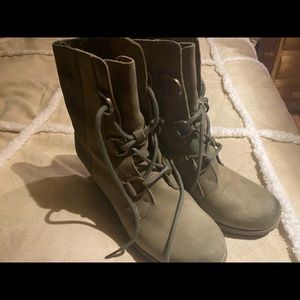 Sorel wedge boots
